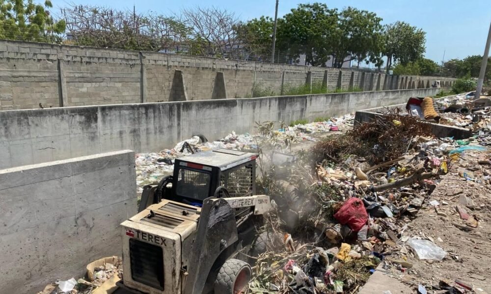 en soldad se anticipan a la temporada de lluvias con limpieza de Arroyos Peligrosos