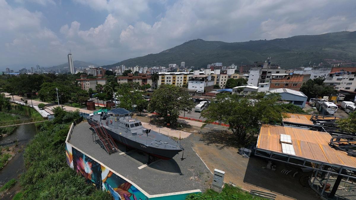 El Incrio Futuro de Más de 30 Obras Inconclusas de Administraciones Anteriores en Cali