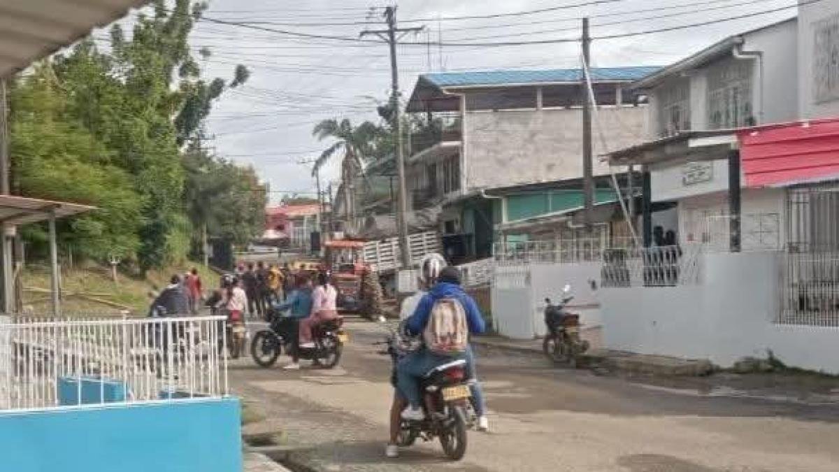 Atacán con explosivos una estación de policía en morales, cauca