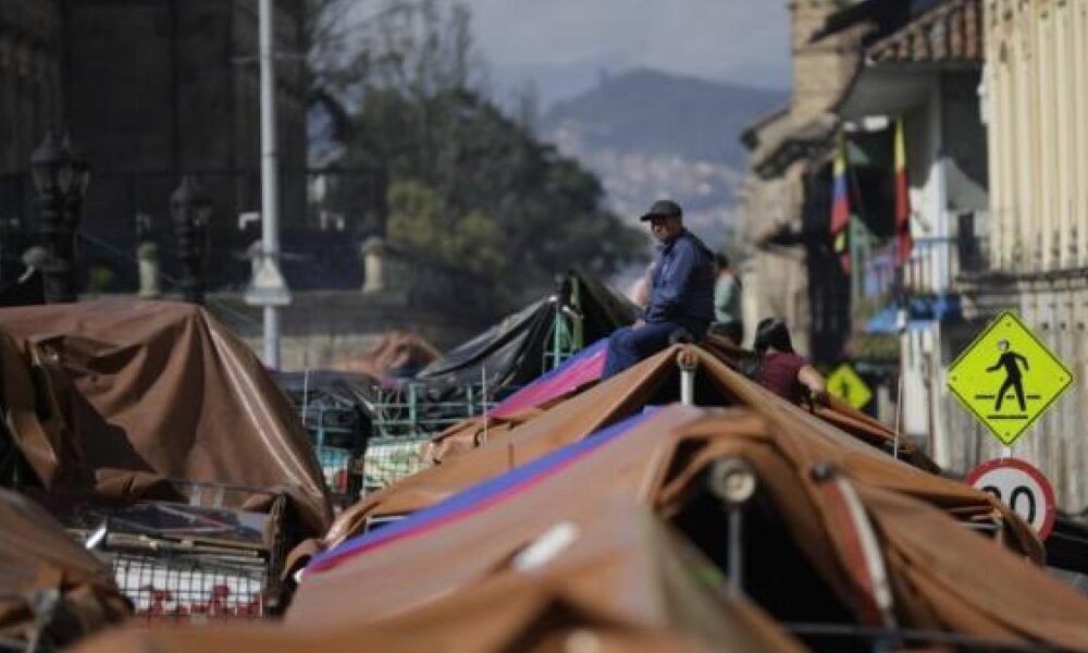 Bogotá se Prepara para recibir a Familias Desplazadas Desde Puerto Boyacá