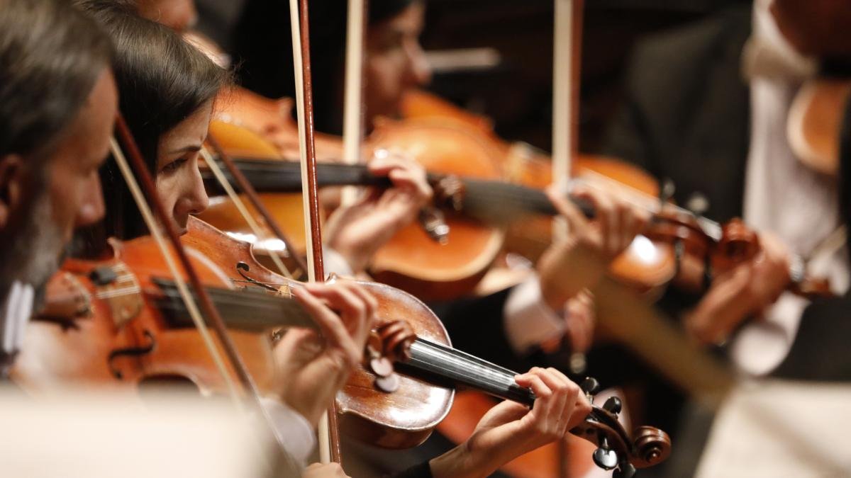 Instrumentos y clases magistrales gratis durante el concurso internacional de violín