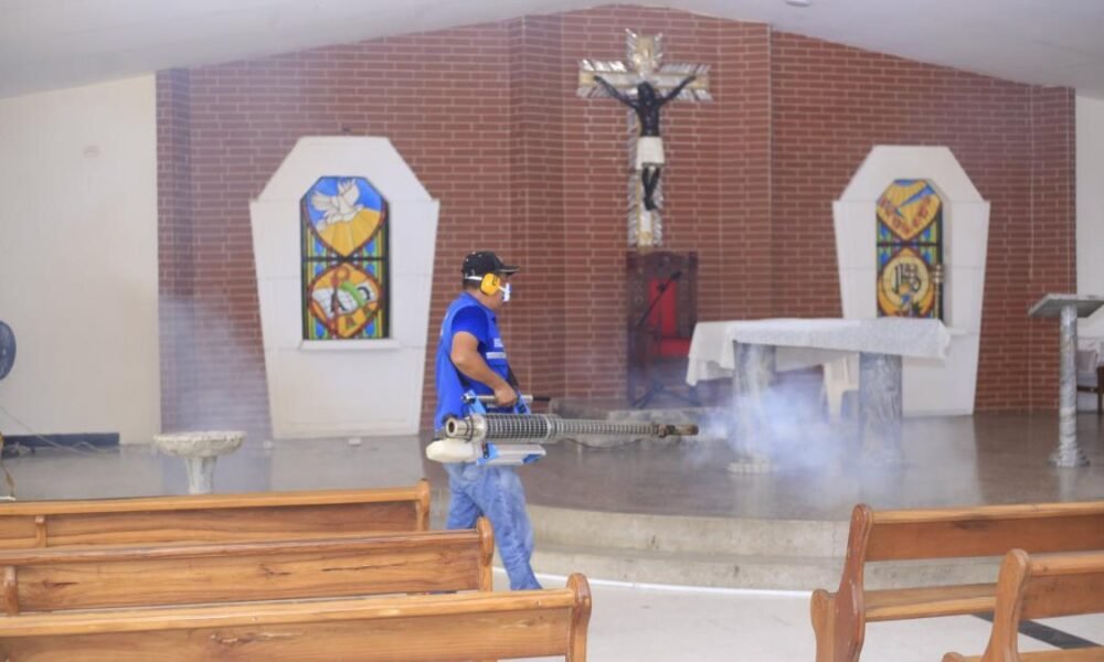 Fumigaciones en Las Iglesias Durante Semana Santa para Prevenir Dengue