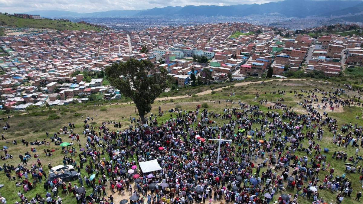 Viacrucis del Viernes Santo Hacia el Palo del Ahorcado