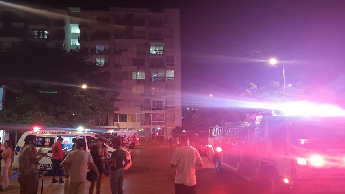 Informe Intoxicación Masiva por Cloro en Conjunto Residencia de Ricaurte, Cundinamarca: Bomberos Entregan Balance