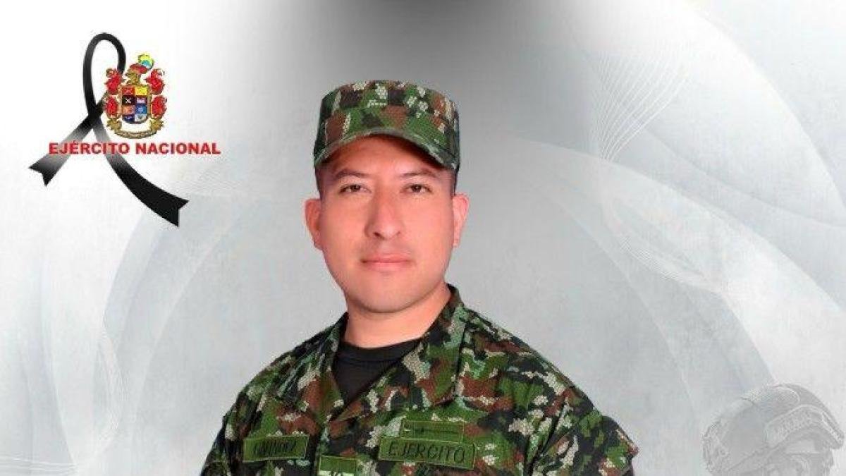 SOLDADO FUE ASESINADO POR ROBARLO MENTRAS ESTABA CON AMIGOS DURANTE SU PERMISO EN LA VEGA, CAUCA