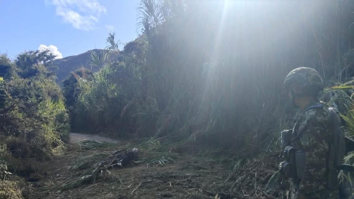 Un Civil Muerto y Cinco Soldados Heridos, Tras Ataque Con Explosivos Contra El Ejército en Nariño