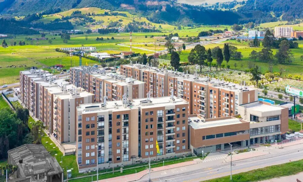 ¿SE RECUPERA LA INDUSTRIA INMOBILIARIA EN BOGOTÁ Y CUNDINAMARCA? Los Lugares Donde Están Comprando Más Viviendas