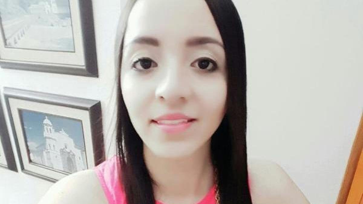 DESGARRADOR RELATO DE PADRES DE JOUVE MÉDICA QUE MURIÓ CUANDO OTRA MUJER LE CAYÓ ENCIMA: 'MURIÓ SALVANDO OTRA VIDA'