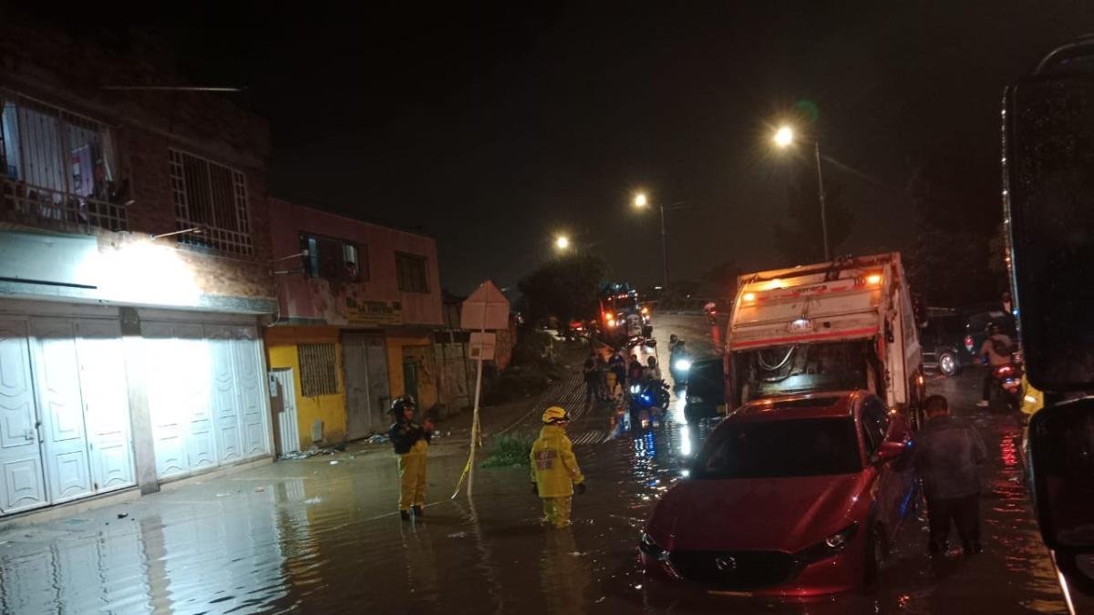 Bogotá Enfrenta Graves Emergencias Por Desbordamiento del Río Tunjuelo y Fuertes Lluvia