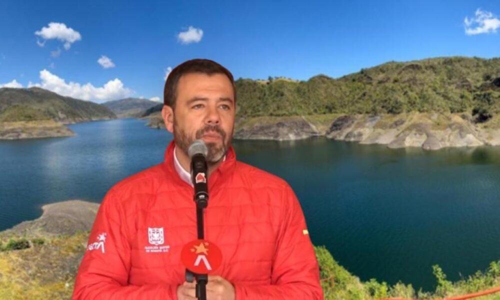 Alcalde Galán Explica Cuál es el Nivel de Chingaza Sin Racionamiento de Agua en Bogotá: 'No Crean Teorías Chimbas'