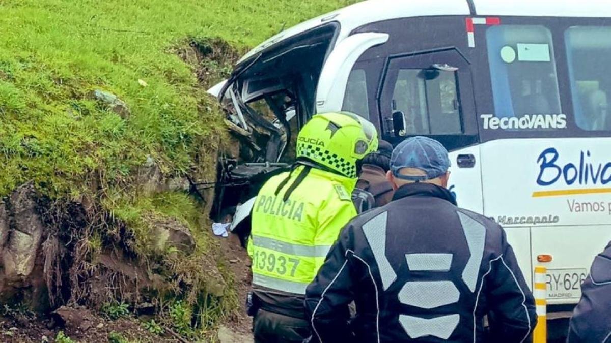 Identifican a la Mujer que murió en la tumba accidente de bus en vía bogotá