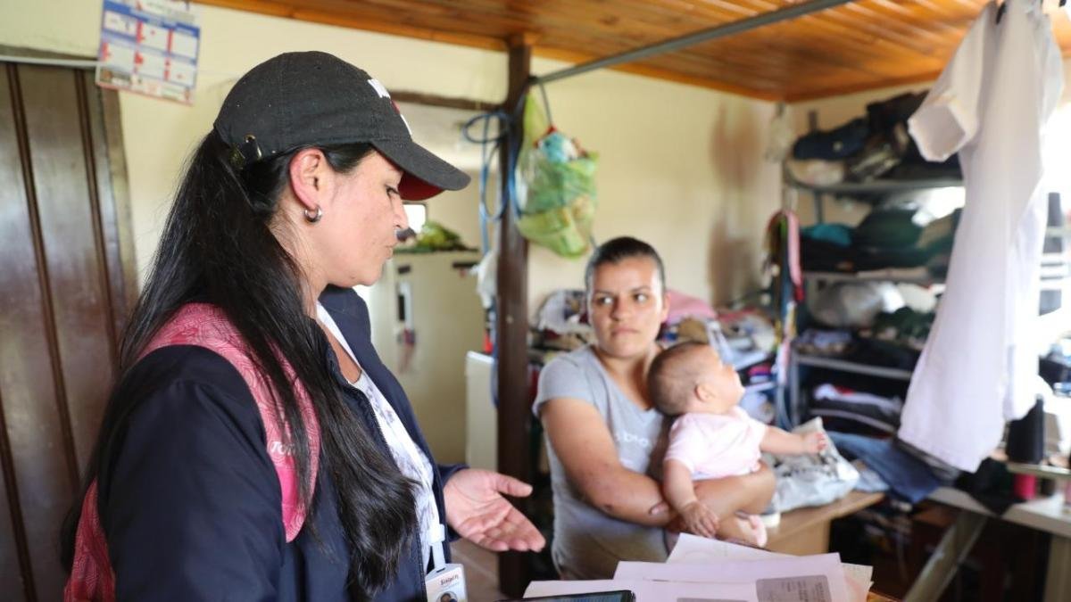 Más de 60.000 Personas Podrían Percer Su Acceso A Salud en Bogotá Por Falta de Encuesta Sisbén: ¿CÓMO EVITRITO?