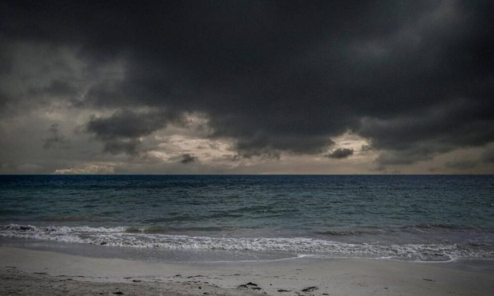 IDEAM INFORMA ONDAS Tropicales que incrementarán Lluvias y Riesgos de emergencia