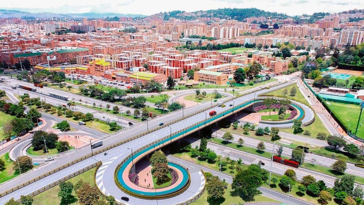 Cierre Nocturno de la Calzada lenta en la Autonorte Entre Calles 166 y 152 Por Obras del Puente de la Calle 153