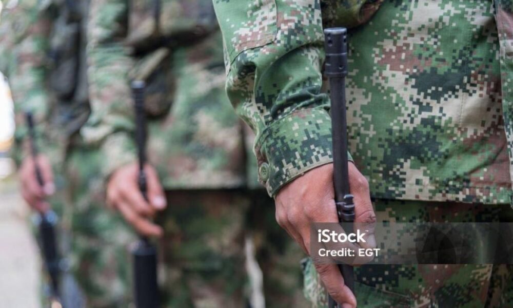 Dos Soldados Murieron y Cinco Más Quedaron Heridos, Presuntamento por disparos de Uno de Sus Compañeros