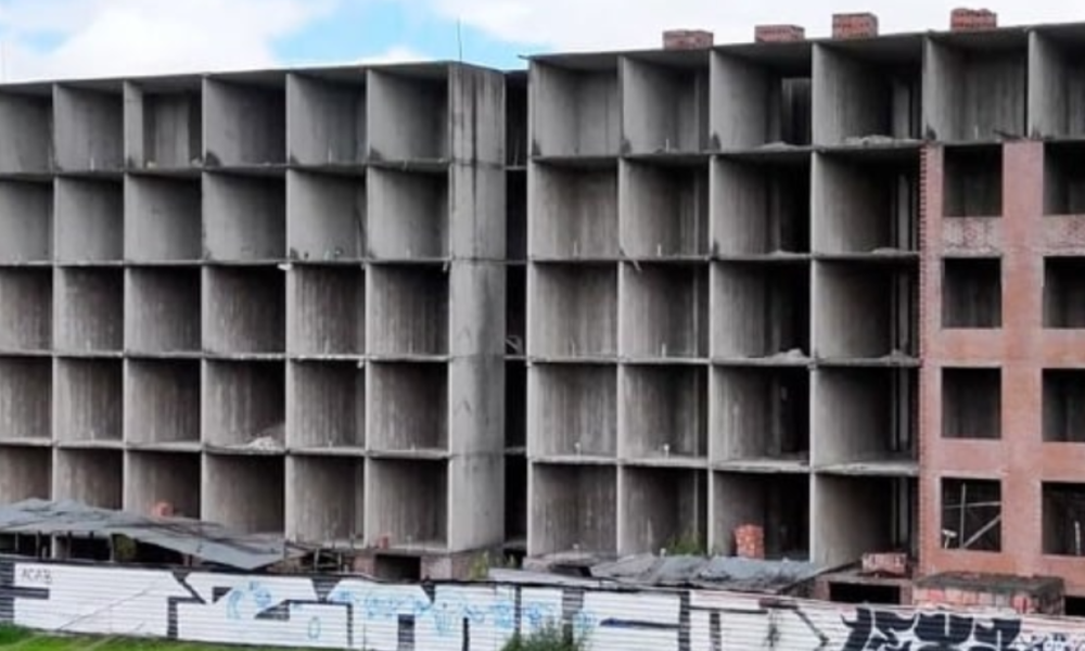 400 Apartamentos abandonados por conflicto urbanístico en engativá: ¿Qué sucedió?