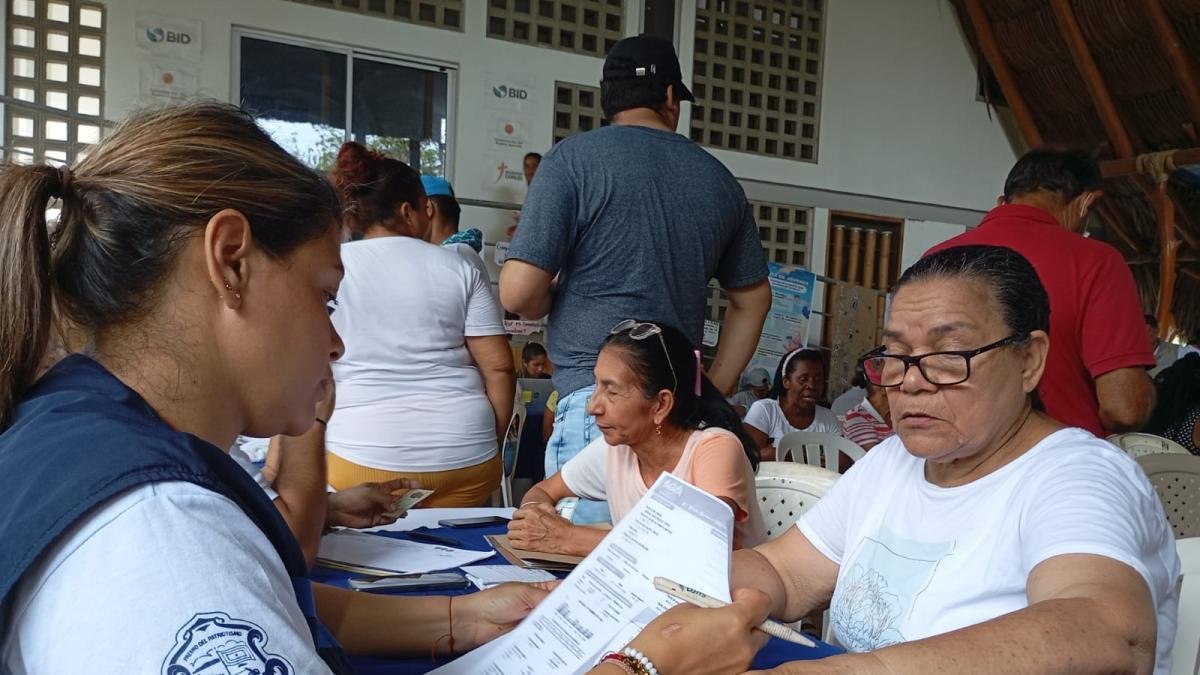 La Alcaldía de Barranquilla Alerta Sobre Estafadores que se Hacen Pasar Por FuncióneRario del Sisbén