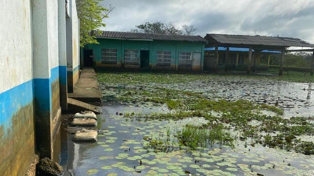 Estudiantes de la mojana hijo los más afectados por las inundaciones de sus instituciones educativas
