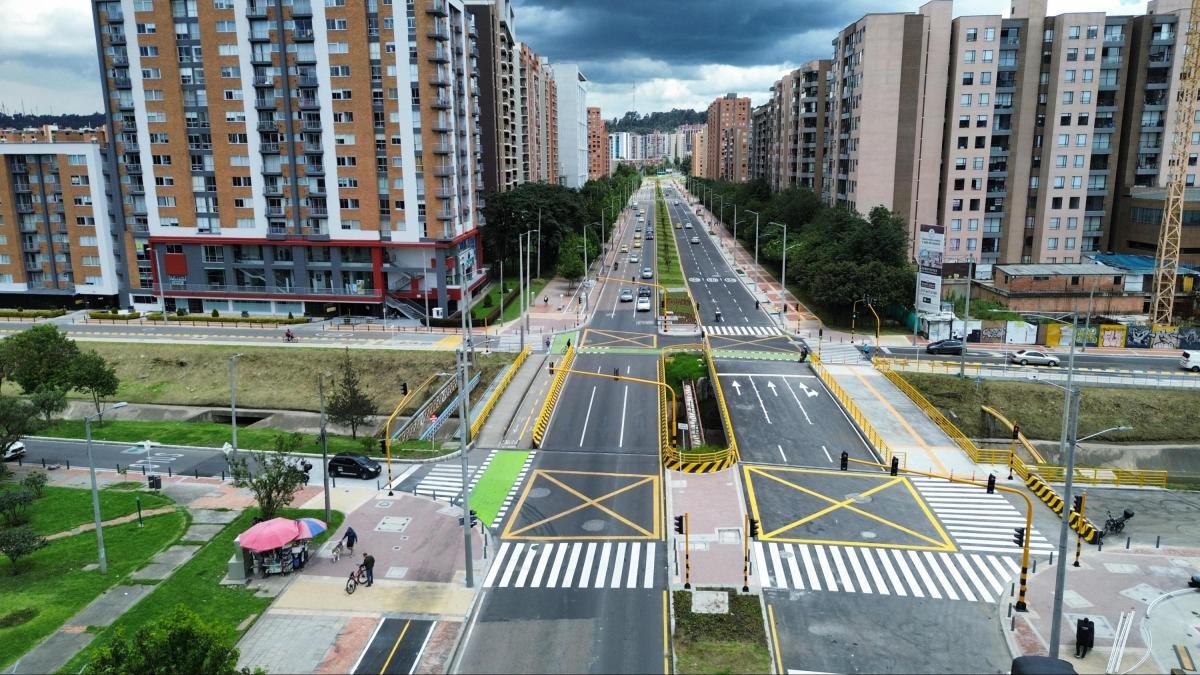 La Entrega de la Avenida la Sirena (Calle 153) beneficiaria a Más de 1,2 Millones de Bogotanos