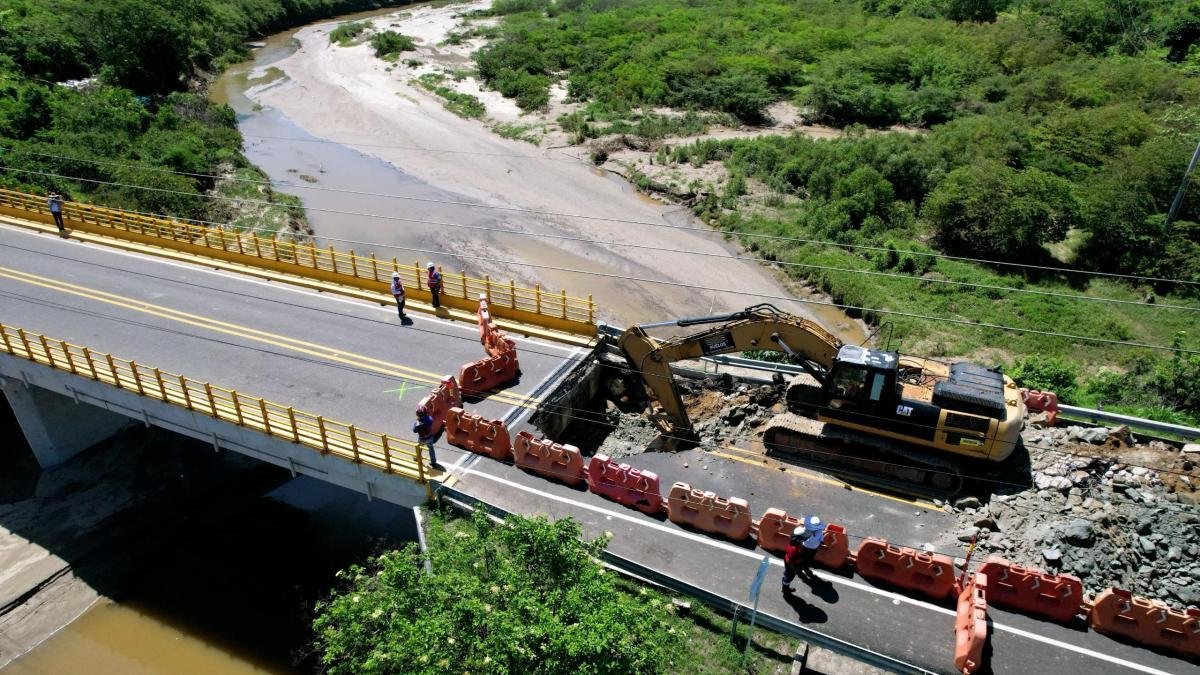 habilitacia parcial en 15 Días Tras Daños en Puente de Juan de Acosta