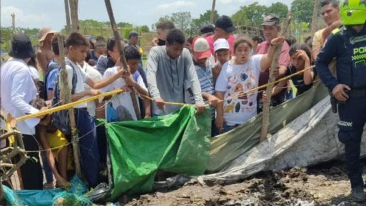 Assternación en Ponedera, Atlánnico, Por Hallazgo de Mujer Asesinada y Enterrada en el Patio de Una Vivienda