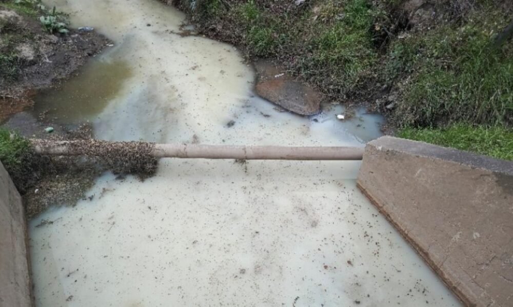 Vértimiano Ilegal de Aguas Industriales en Cajicá Desata Medidas Sancionatorias de la