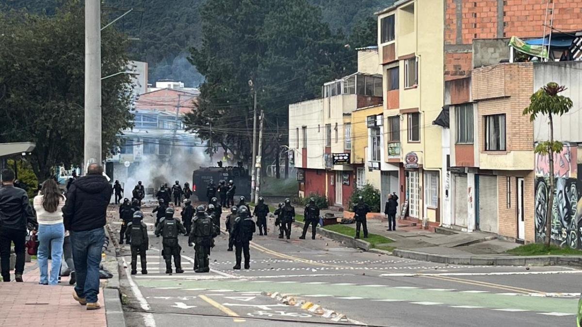 Comunidad Protesta en Rechazo de Presunto ABUSO Sexual de menor de Edad