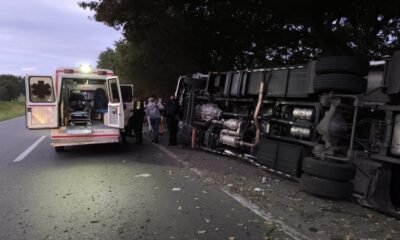 una niña murió y heno más de una docena de heridos