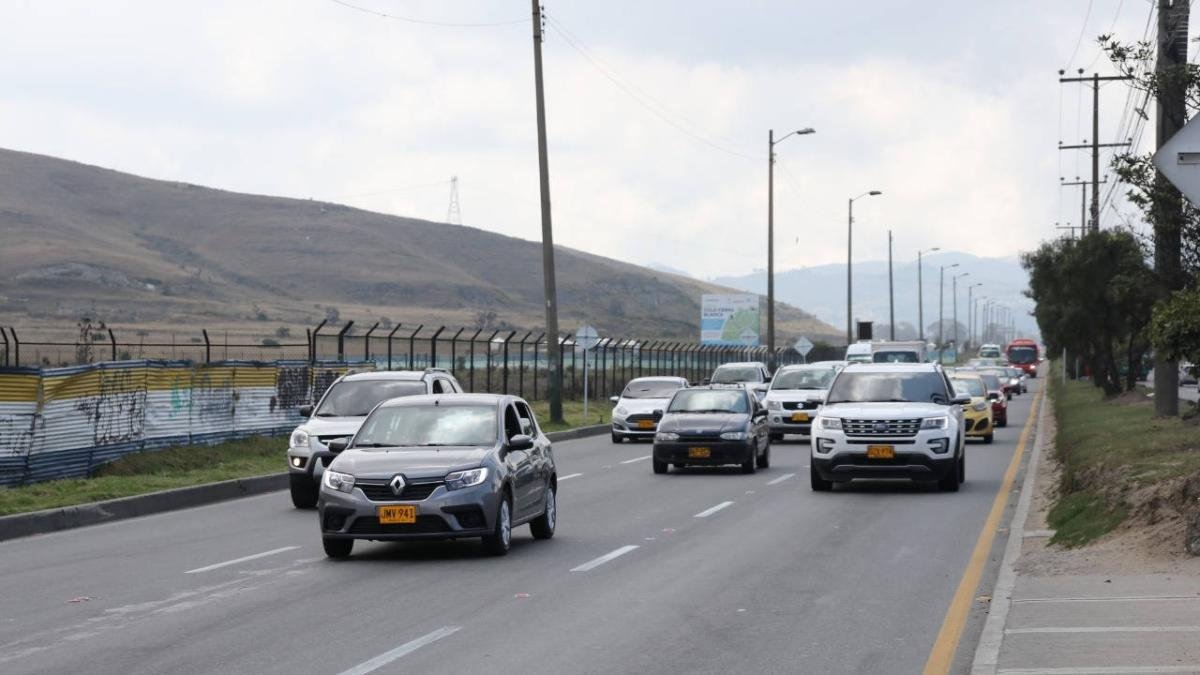 Llamado al Gobierno para que continúa de la construcción del cable aéreo que conectará a soacha y bogotá