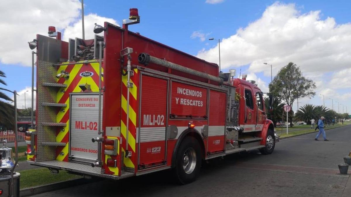 En Plena Atentión de Emergencia, Le Cobraron El Peje A Carro de Bomberos de Soacha