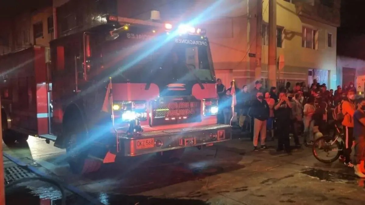 Habla Joven Madre que Salvó A Sus Cuatro Hijos de Voraz Incendio en Barranquilla: 'Pensé Fue en Mis Hijos'
