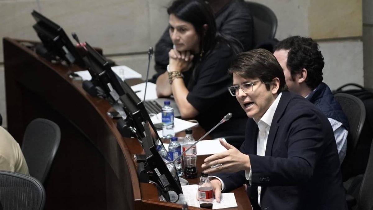 Estado El Estado de Salud del Senador Tras Nueva