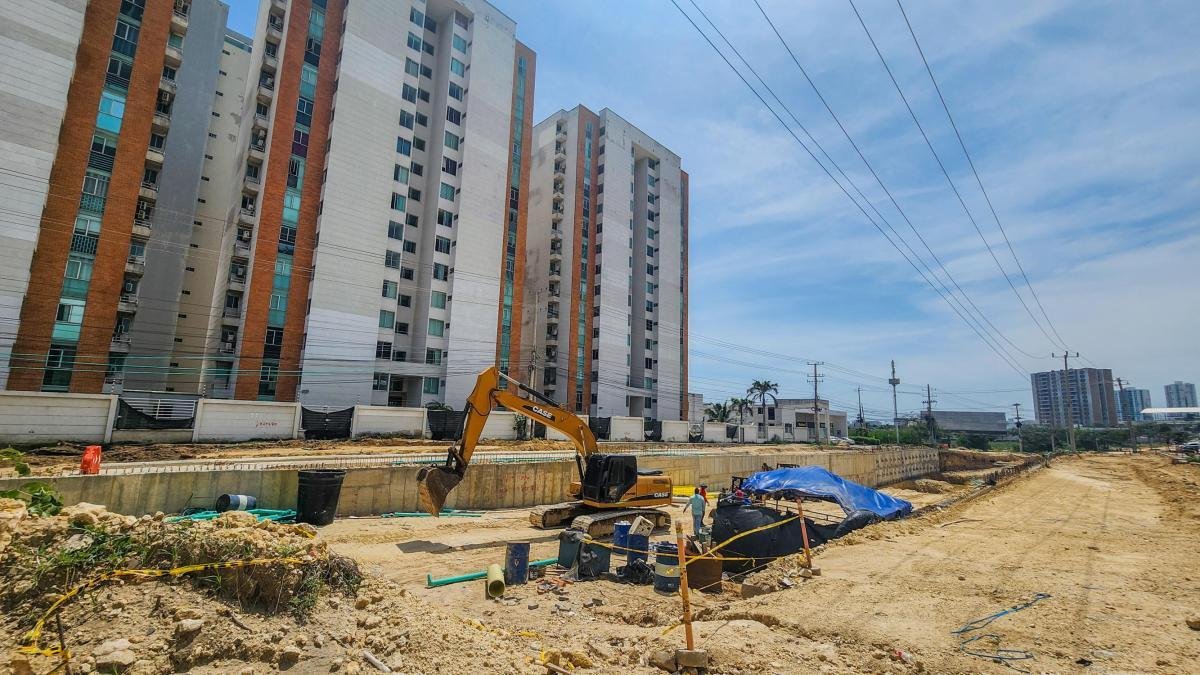 Retrasos y sobrecostos de importantes vía entré Barranquilla-Puerto Colombia que género Pérdidas Millonarias