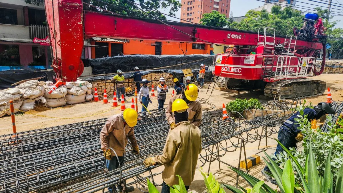 Barranquilla Inicia Cierres Viales por Canalización del Arroyo de la Calle 85 y Pavimentación en la Carrera 50