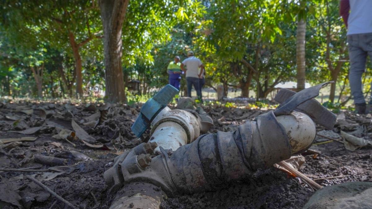 Conexión Ilegal en Finca Al Sur de Riohacha Desviaba 40 Mil Litros Diarios de Agua Potable