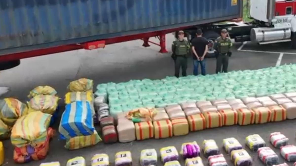 En productos para el aseo del hogar camuflaban cinco toneladas de marihuana en vías del valle del cauca
