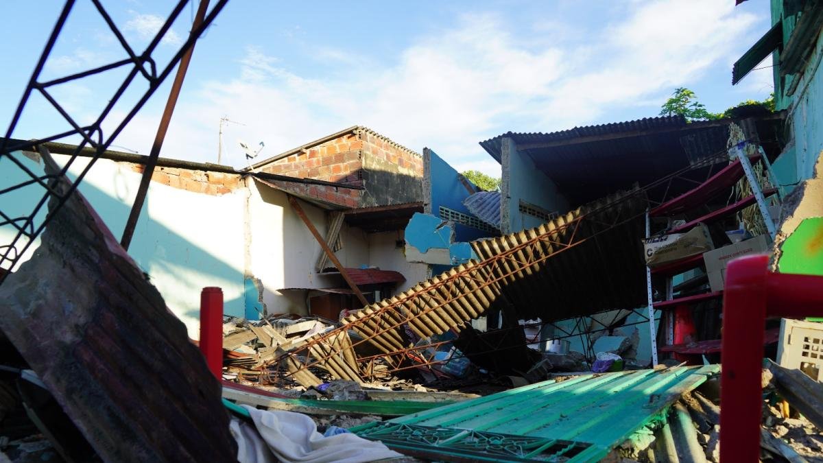 Centenares de Viviendas de dos Pueblos Fueron Afectadas por el Fuerte Sismo que se sintió en Bogotá y Cundinamarca