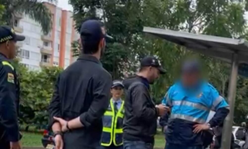 AGREDIÓ A SU ESPOSA HASTA DEJARLE Graves lesiones: Capitán A Agente de Tránsito por Violencia intrafamiliar