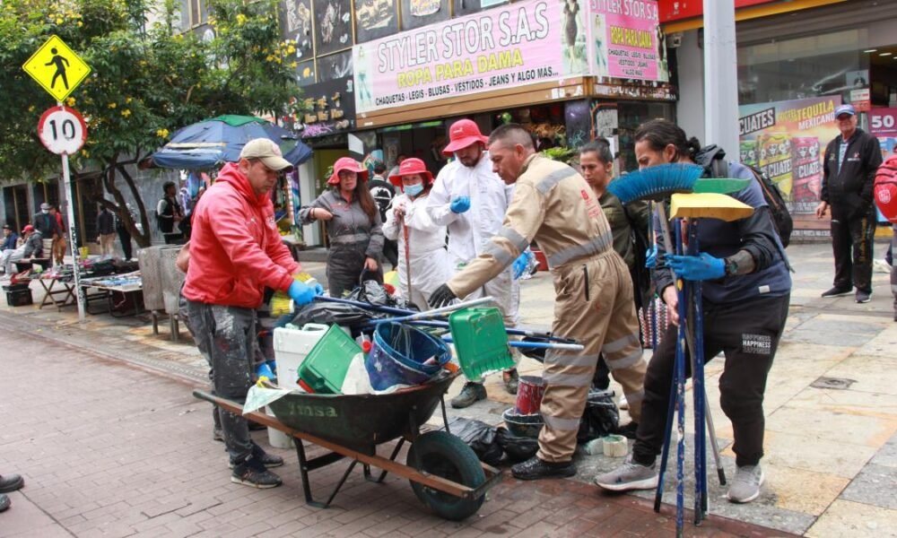 Quienes embellecen bogotá y luchan contra el deterioro urbano diario