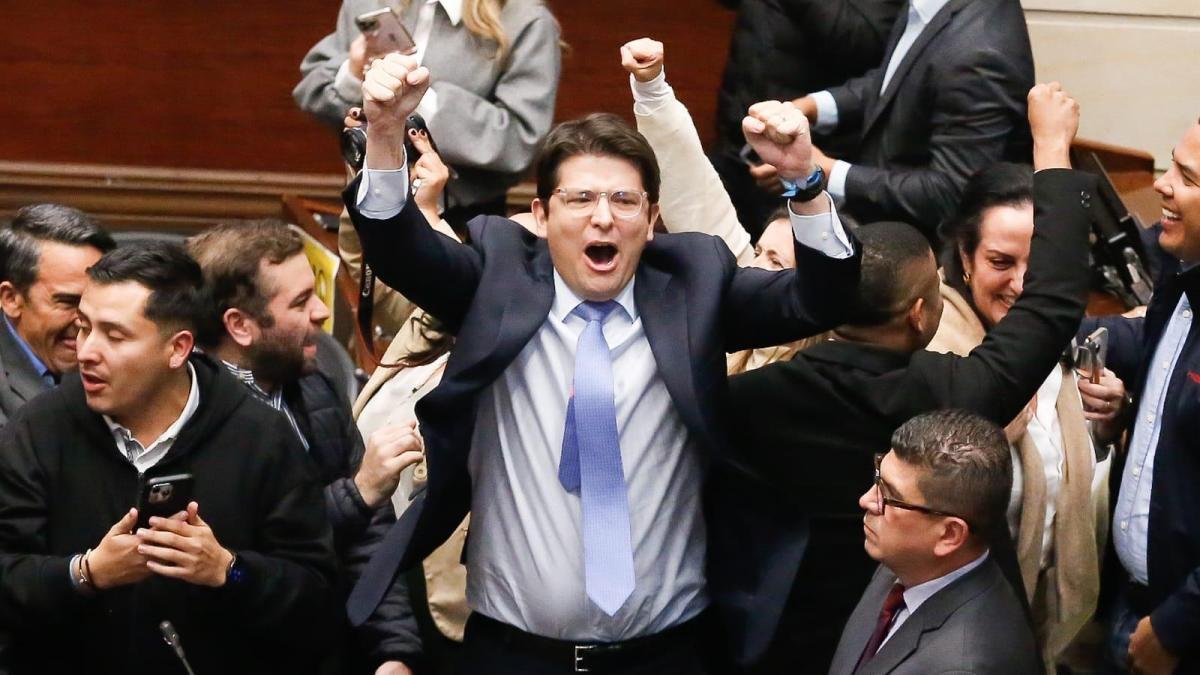 Columna de Opinión | Unidos Salvaremos la Democracia