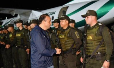 Alejandro Eder, Tras Recibir A 100 Policías
