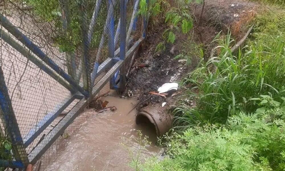Tragedia en Pereira | A Pesar de Ser Rescatado, Bebé de dos Años que Cayó A Un Caño Cuando Jugaba Murió en Hospital