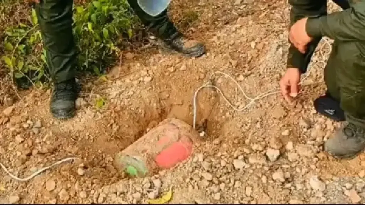 Dos Artefactos con 30 kilos de material explosivo