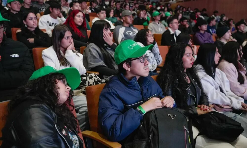 Jóvenes Enredados Con El Icetex Pueden Acceder A Línea de Crédito de Bogotá Para Continuar en Educación superior