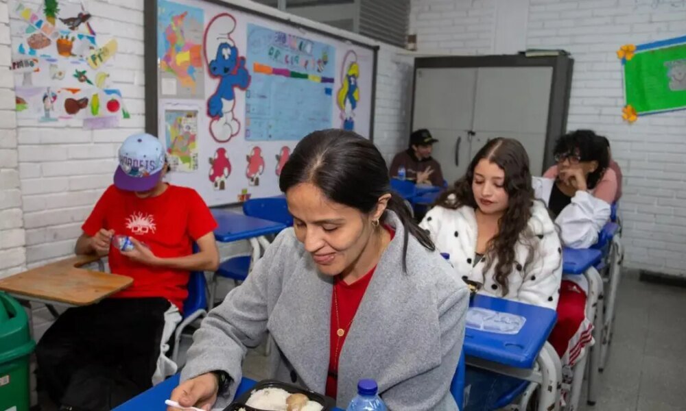 Bogotá es la Primera Ciudad del País en Garantizar Comida Caliente Diaria