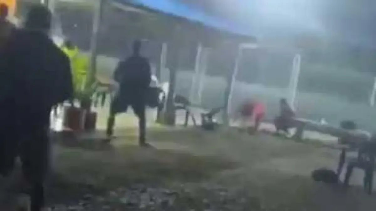 Dos Mujeres y Un Policía Quedaron Heridos, Tras Ataque Con Drones y Ráfagas de Fusil en El Norte del Cauca