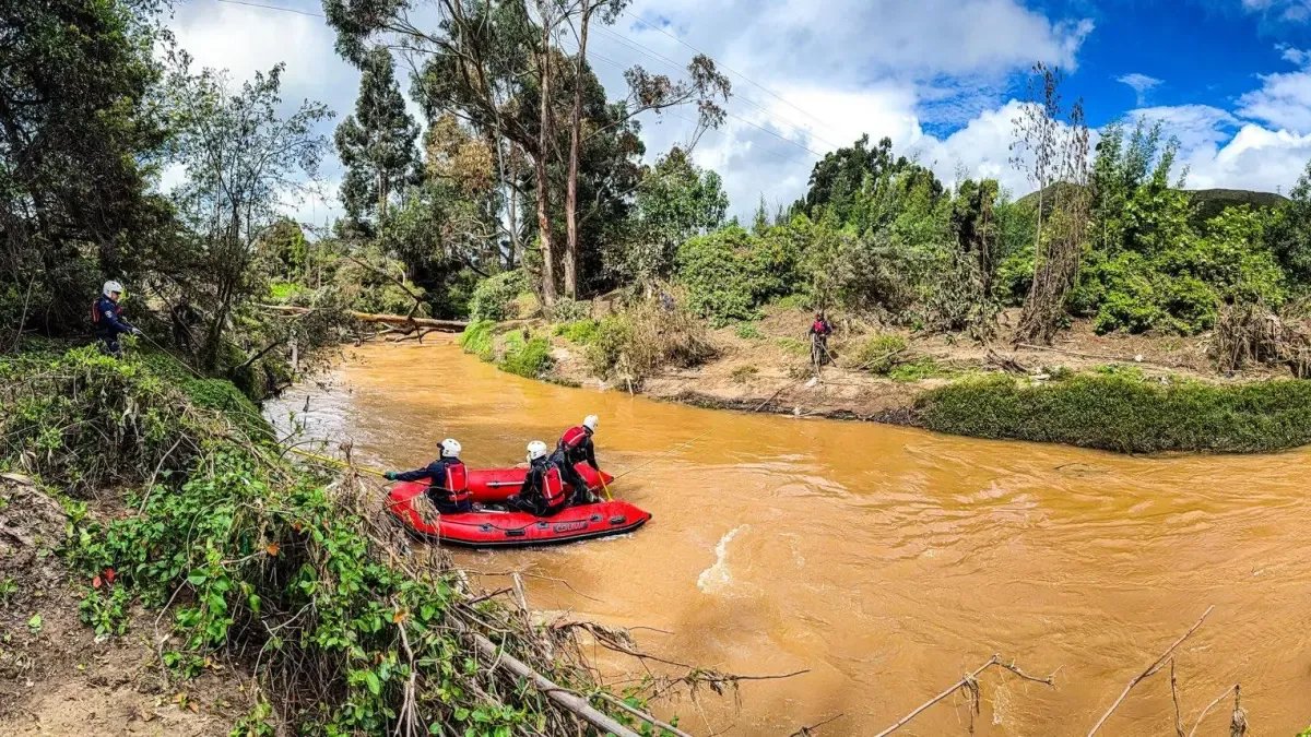 Niña de ocho Años Está Desaparecida Hace Dos dias Tras Caer en Un río en la localidad de usme