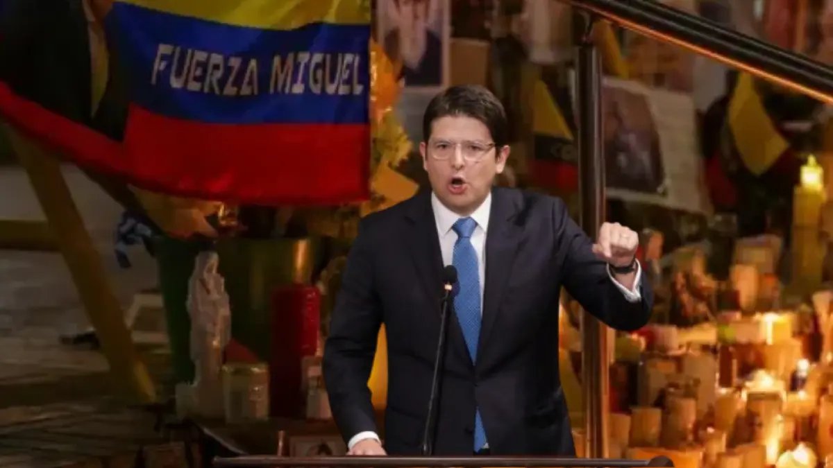 'Mantiene Condición de Máxima Gravedad'