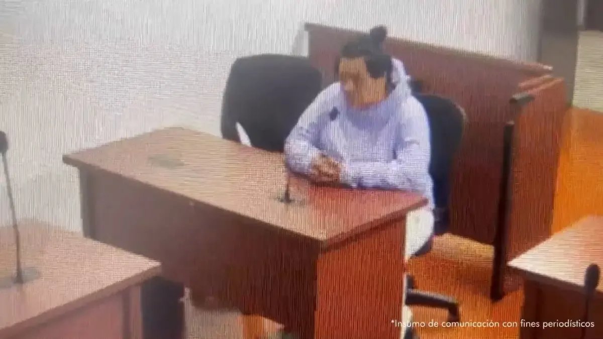 CAPTURAN A MUJER ACUSADA DE ATACAR A TRANSEÚNTES CON ARMA BLANCA POR NEGAR DINERO