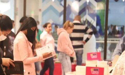 más de 500.000 bibliotecos lllegan con el gran outlet